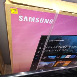 New Samsung TV 75 Inch