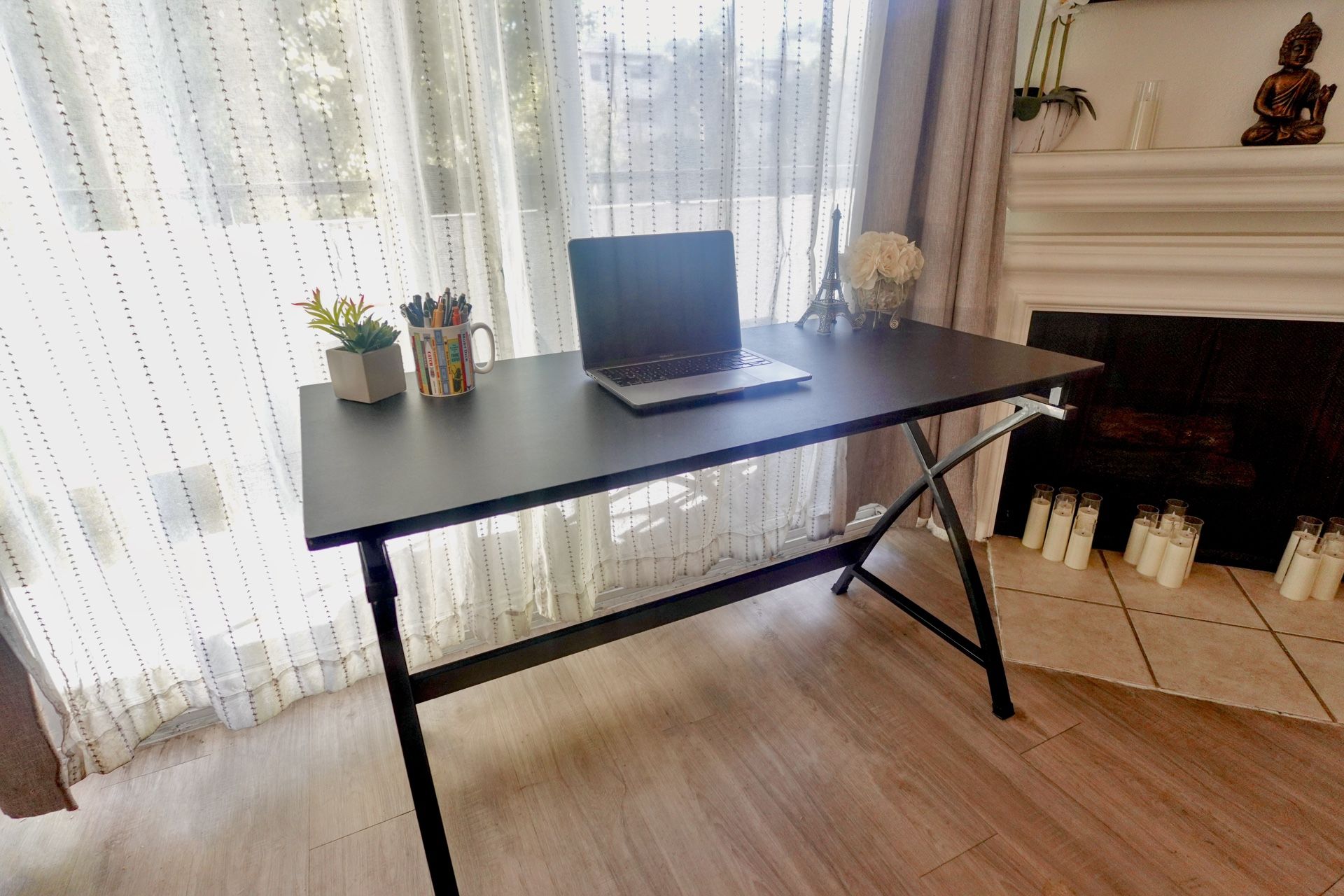 Black Desk 47x22
