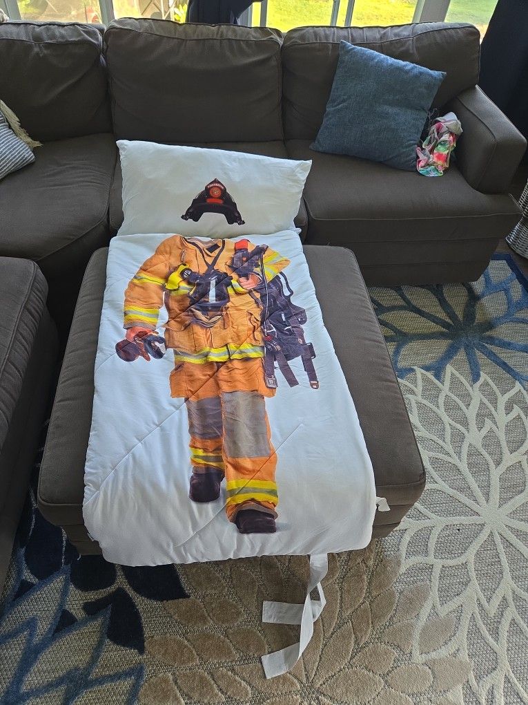 Boys sleeping bag