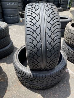 305/30/26 Dcenti 305/30ZR26 pair of 2 matching used tires in great condition 150$ each tire - 300$ for 2 tires plus tax. Mount available but not inclu
