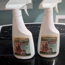 NaturVet Herbal Flea Spray - 2 Bottles