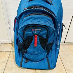 60L Caribee Europa Wheeled Travel Backpack 