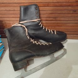 Vintage Ice Skates 