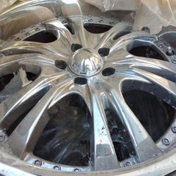 20 inch chrome wheels