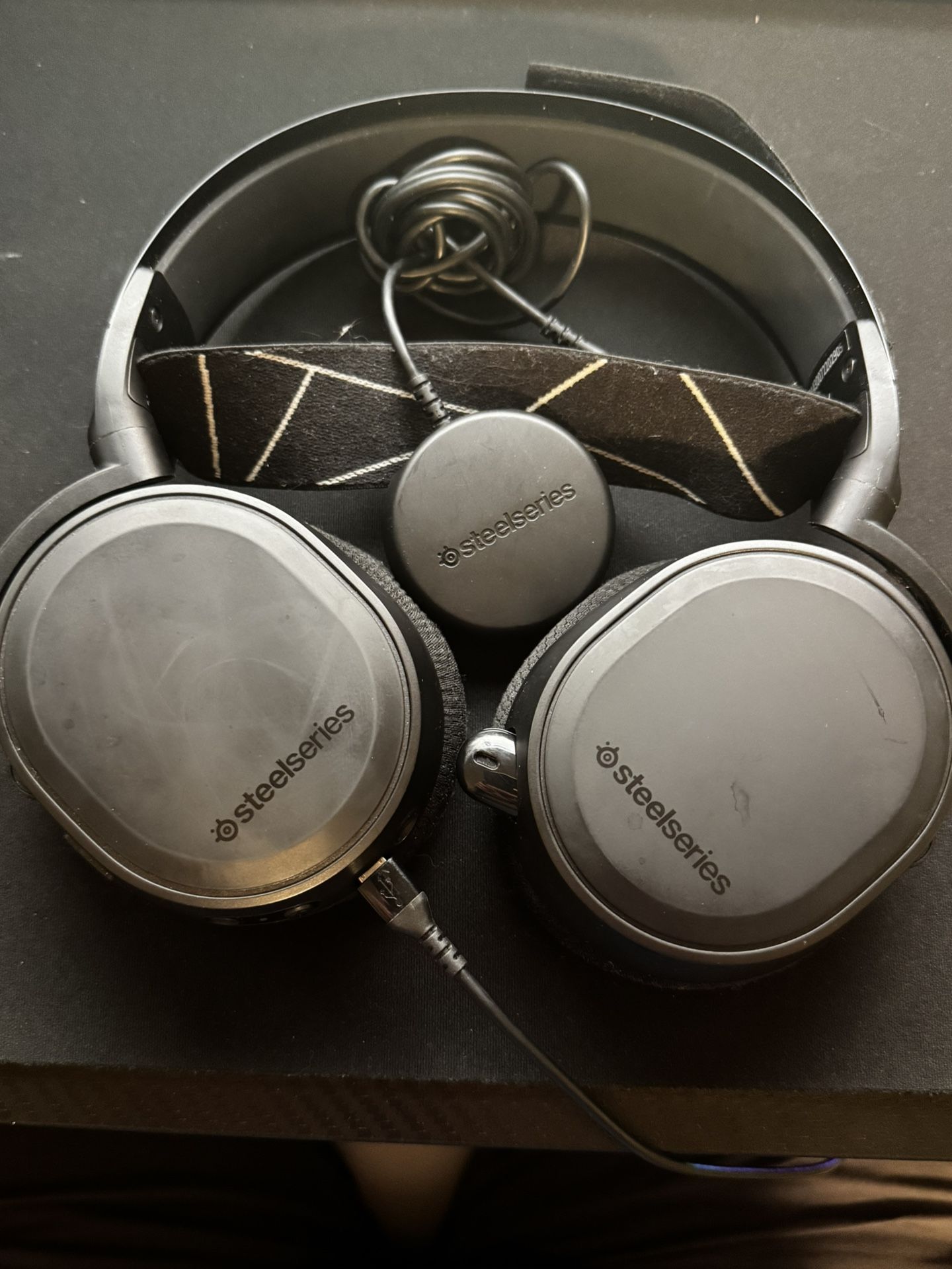 SteelSeries Arctis 9