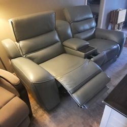 Newer Loveseat Recliner