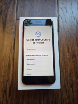 Apple iPhone SE 2nd Gen 64GB Red Unlocked Clean ESN