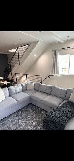 Modern Sectional Sleeper Couch – Converts to Bed