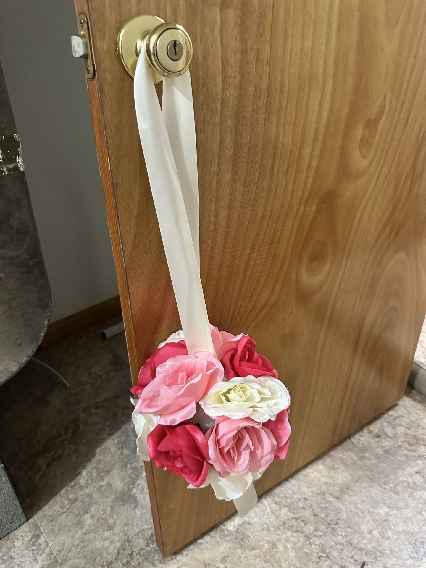 Custom Wedding Ceremony Aisle Decor Kissing Flower Ball DIY