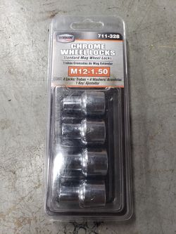 Dorman locking lug nut set. BNIB 711-328