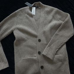 Banana Republic Men's Beige Ribbed Cardigan 