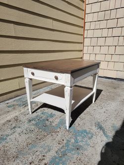 Nightstands/End tables