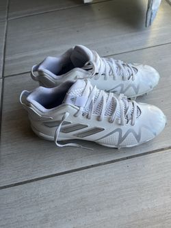 Football Cleats Sz 8 Men’s