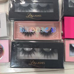 Brand New EyeLashes 