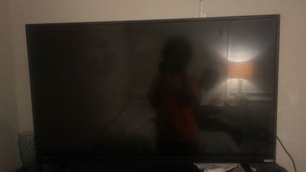 40 Inch Vizio TV
