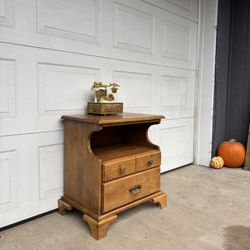 Vintage Traditional Colonial Maple 2-Tier Nighstand Drawer •FREE DELIVERY•
