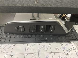DRIVER LEFT DOOR MASTER POWER WINDOW SWITCH