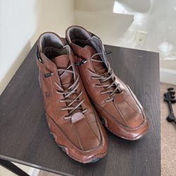 Leather Chukka Boots