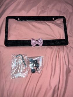 License plate frame