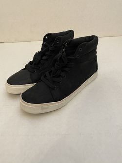 Boys Old Navy Black Leather Shoes Size 8 New