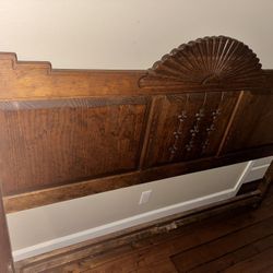 Solid Wood King Size Bed Frame With Two Nightstands 