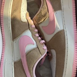 Men’s Nike Air Force Ones 