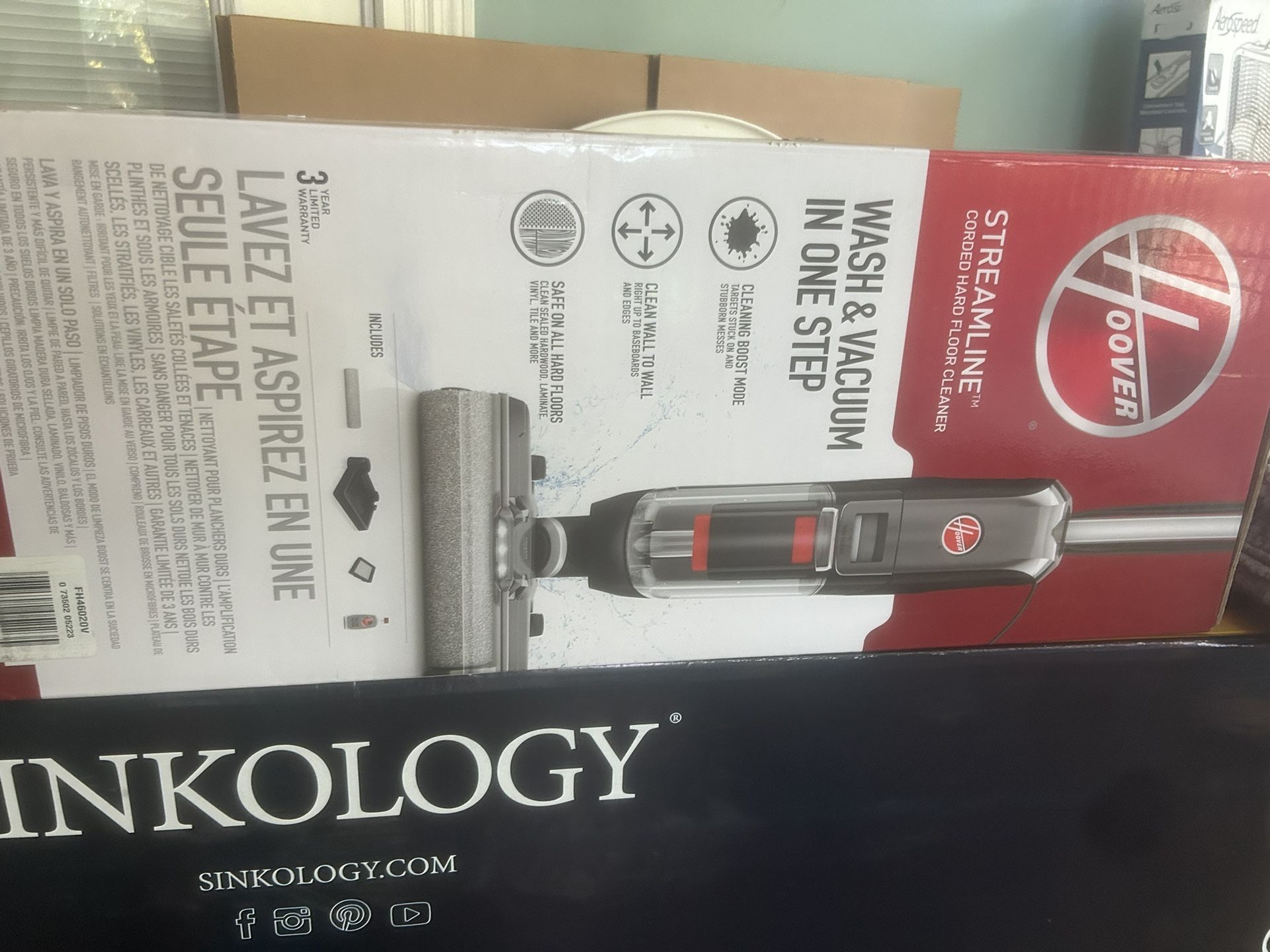 Hoover vacuum