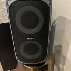 Blue tooth speaker $20 