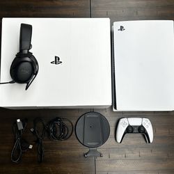 PS5 + HX Gaming Headphonesg – Clean, Adult Owned, Ready to Game