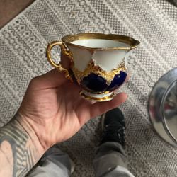 1920 Tea Cup No Cracks Great Condition 
