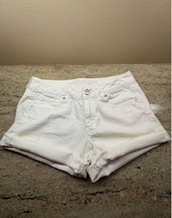 Women’s American Eagle White Denim Shorts Size 8