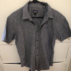 Patagonia Men’s Size Medium Short Sleeve Button Up Shirt