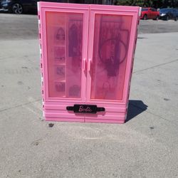 Barbie Closet