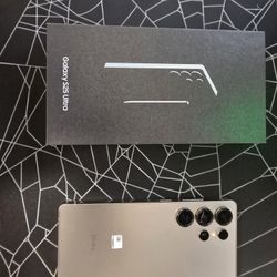 Samsung Galaxy S25 Ultra - 512GB - Titanium Gray - Unlocked