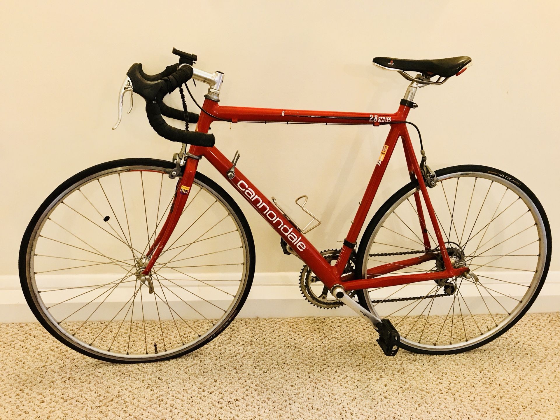 Used Cannondale Road Racing Bicycle 2.8 Series R900