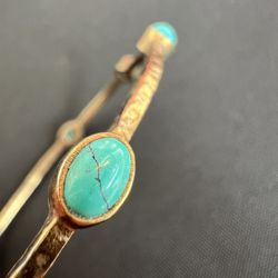 Vintage Hammered Brass Bangle with Turquoise Cabochons – Ethnic Tribal Style Bracelet
