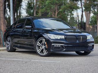 2018 BMW 740i