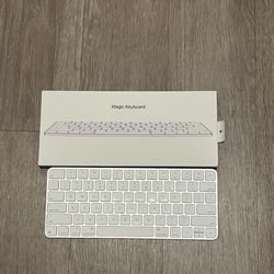 Apple Magic Keyboard, US English, Lightning, White