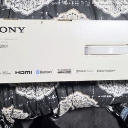 SONY  SOUNDBAR  w/ built In SUBWOOFER. New IN Box