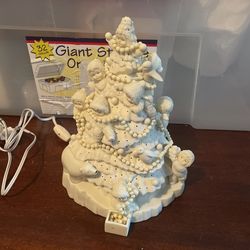 Angel Baby Lit Christmas Tree!