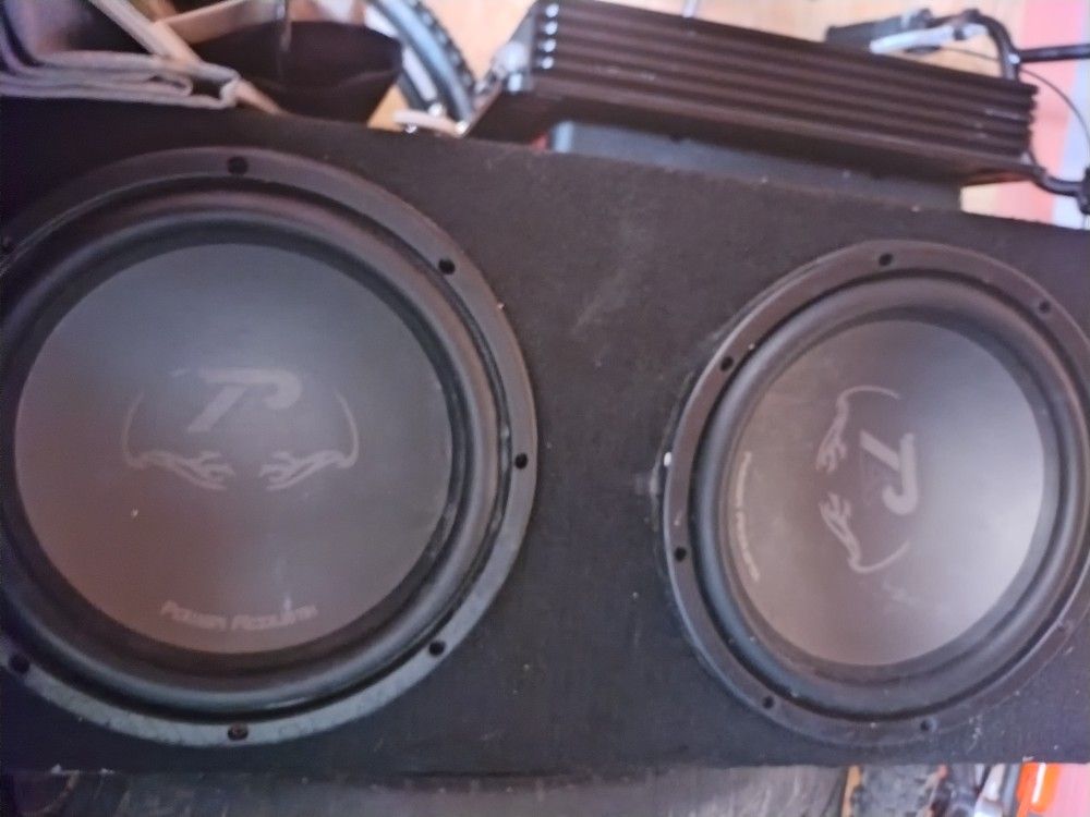 Car Speakers w2/Amplifiers 