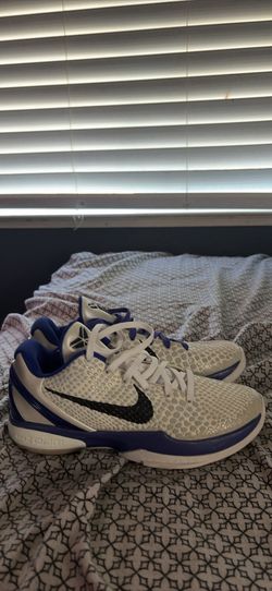 Kobe’s size 7