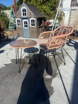 Rattan Patio Chair and Side Table Set