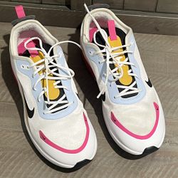 Women Nike AirMax Shoes 