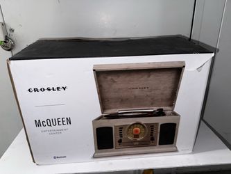 Crosley CR7011A Entertainment Center Bluetooth AM/FM CD/Cassette/Record Player . New