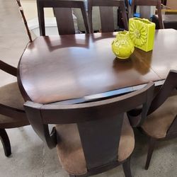 Dining Set  8 Chairs