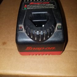 Snap on CTC572 7.2 Volt Charger