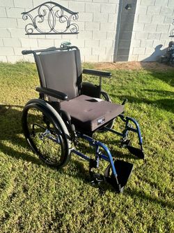Quickie QXi wheelchair