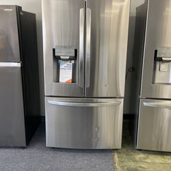 LG Stainless Steel French Door Refrigerator 2HMGR