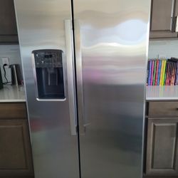 Ge Refrigerator 